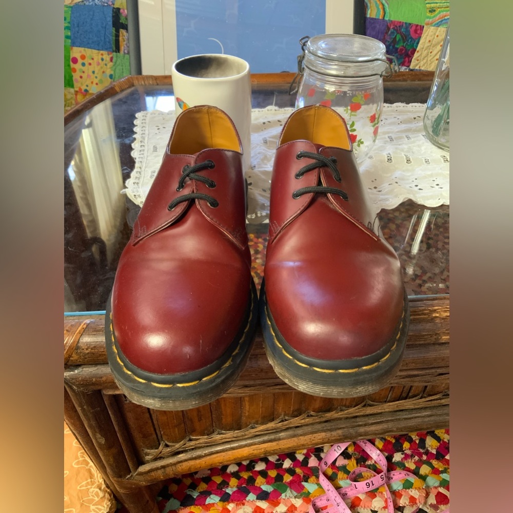 Men’s shoes